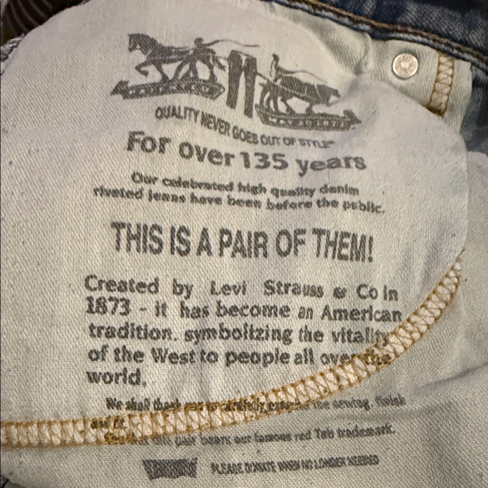 Levi's Men's Straight Jeans Indigo Denim with Tan Stitching